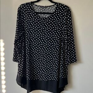 Heart 3/4 inch sleeve blouse